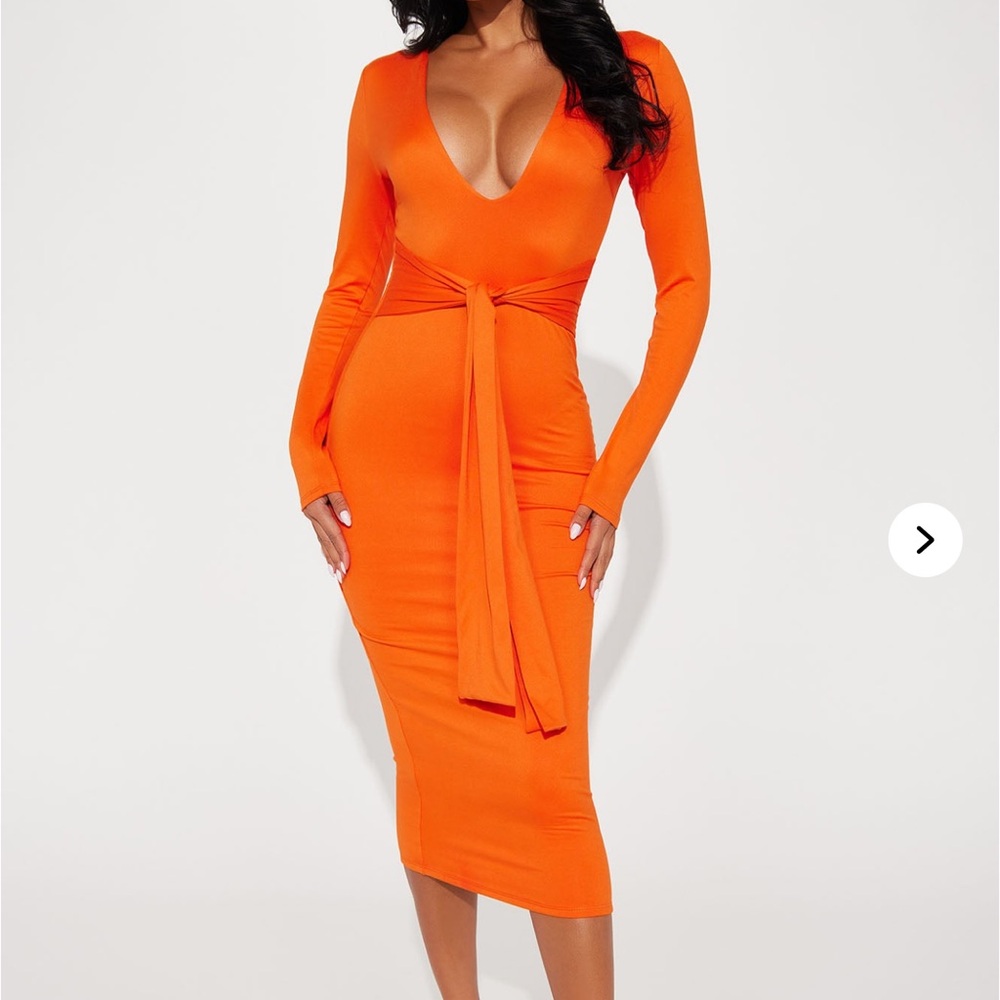 Fashion Nova Bright Orange Midi Dress – Chic & Versatile